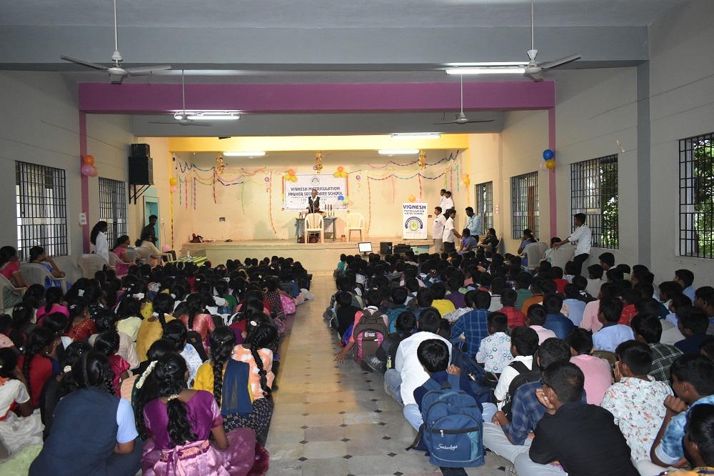 auditorium vignesh school