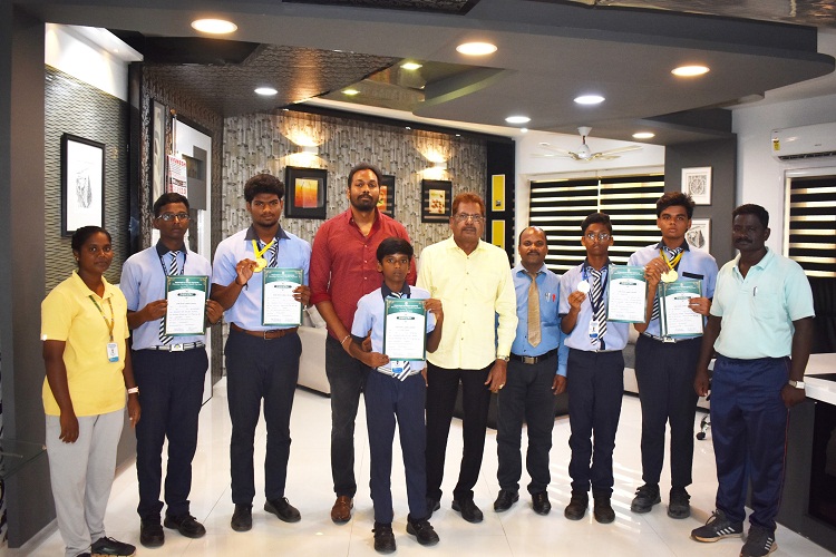 achievements vignesh school